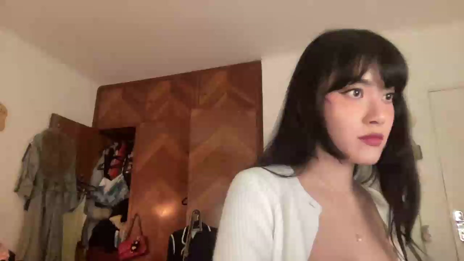 Gallery image thumbnail from LuluArtist's myfreecams stream on, 06/26/2026, 23:34 image 1 of 20
