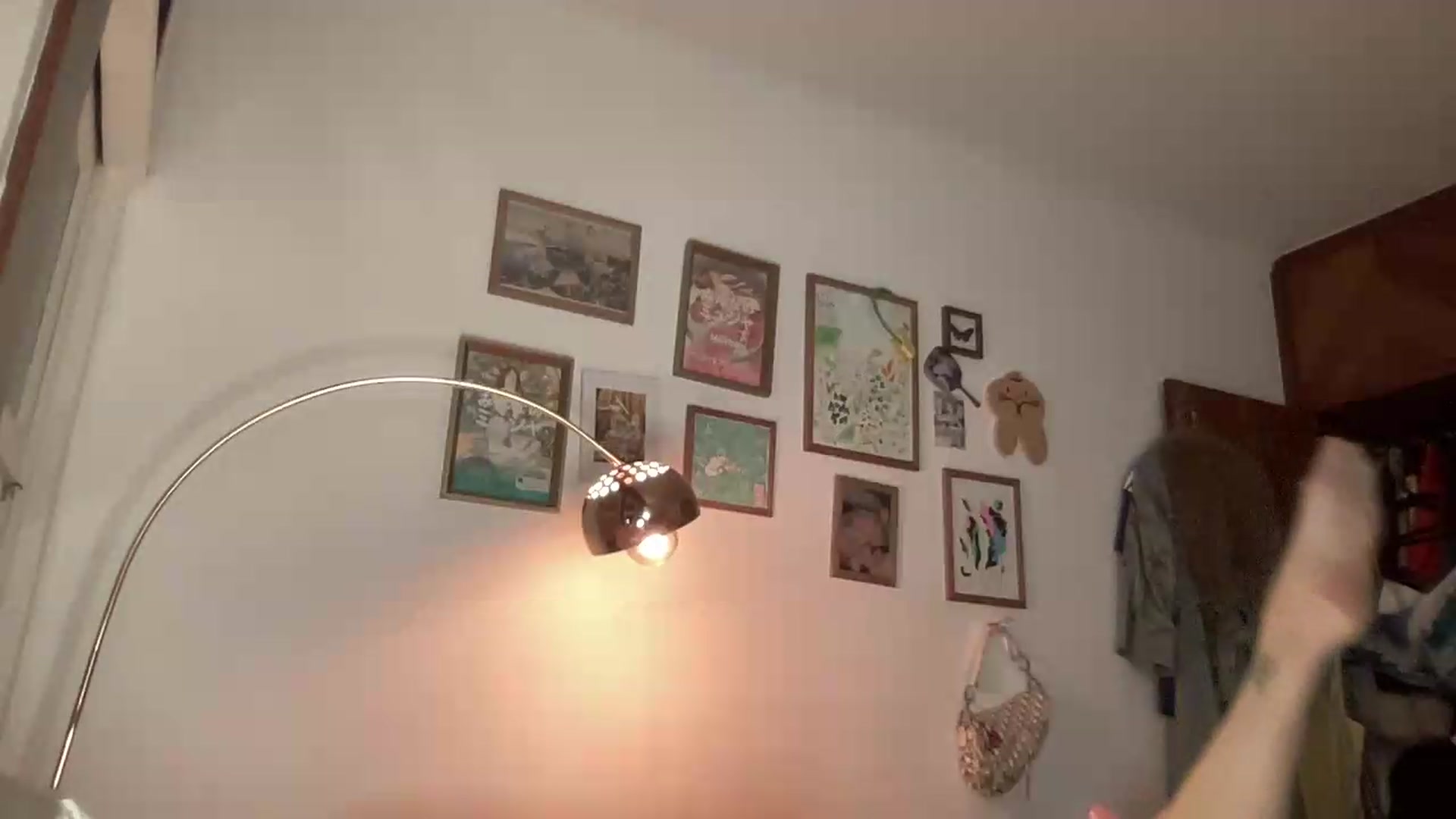 Gallery image thumbnail from LuluArtist's myfreecams stream on, 06/26/2026, 23:34 image 18 of 20