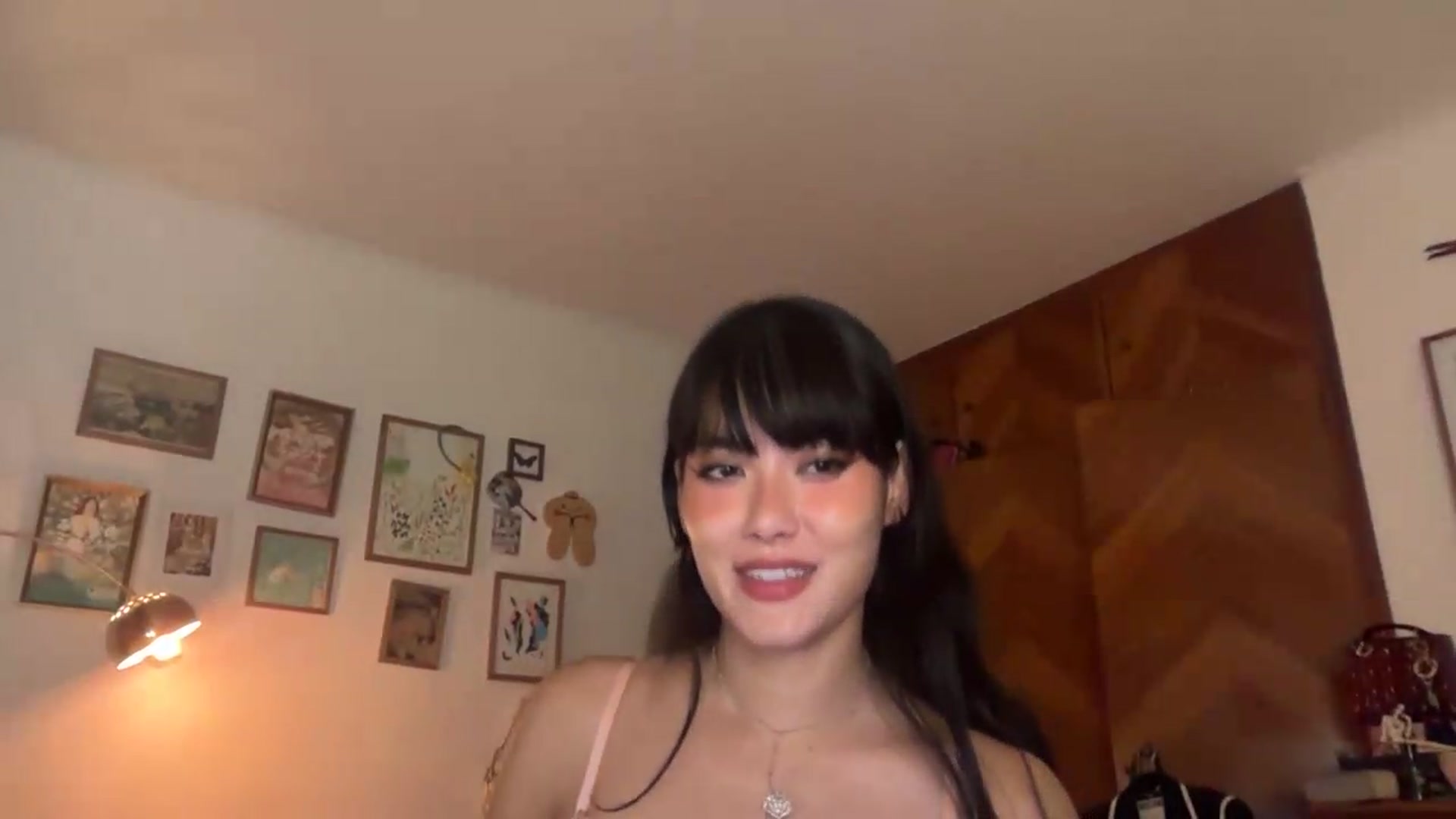 Gallery image thumbnail from LuluArtist's myfreecams stream on, 09/10/2026, 24:05 image 4 of 20