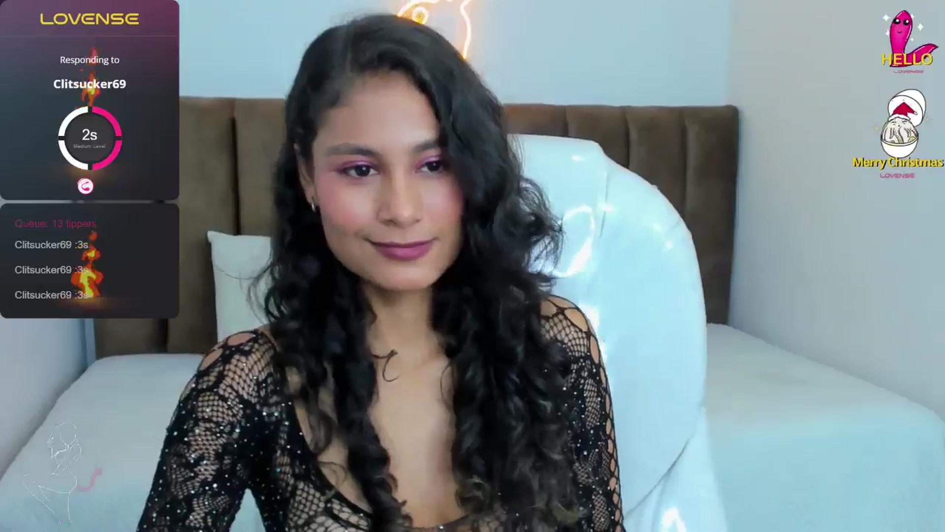 Gallery image thumbnail from Lulu_girl's myfreecams stream on, 12/24/2024, 17:17 image 17 of 20