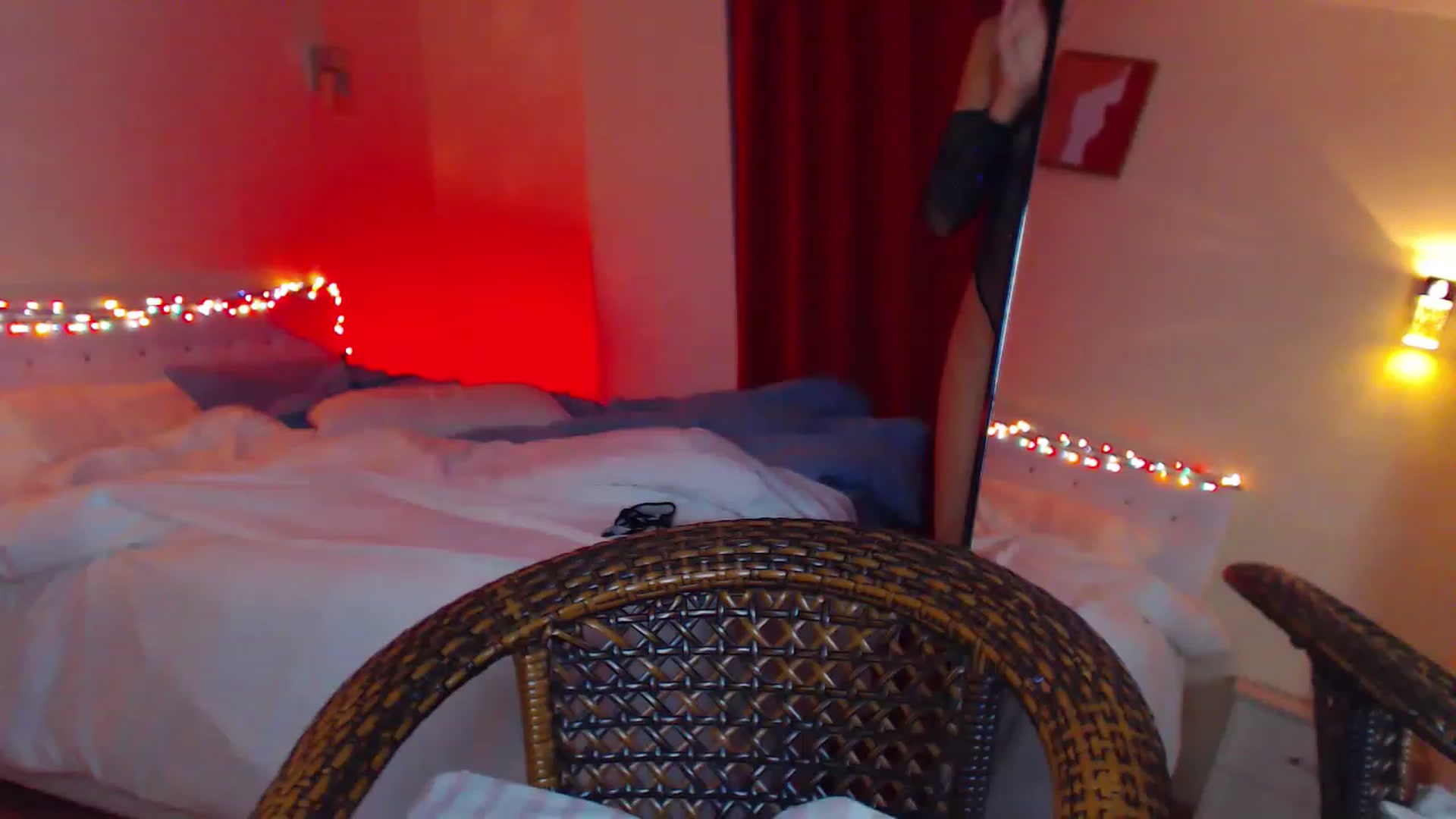Gallery image thumbnail from Lumiere_Fleur's myfreecams stream on, 12/23/2022, 19:08 image 10 of 20