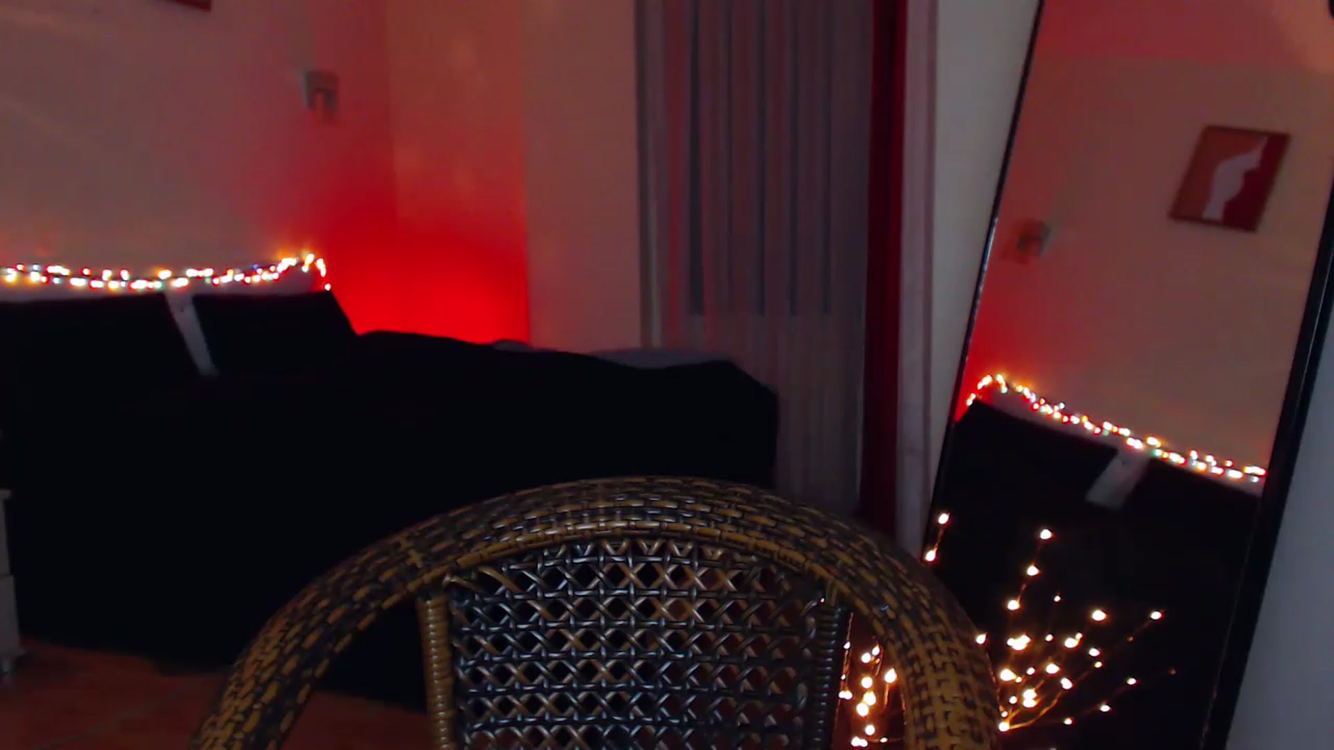 Gallery image thumbnail from Lumiere_Fleur's myfreecams stream on, 12/24/2022, 20:17 image 8 of 20