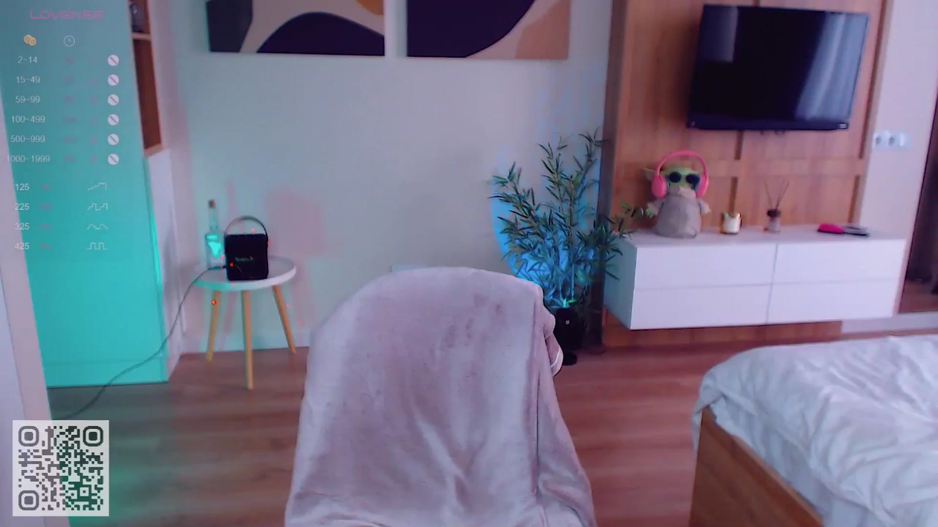 Gallery image thumbnail from Lumiere_Fleur's myfreecams stream on, 07/08/2024, 13:01 image 11 of 20