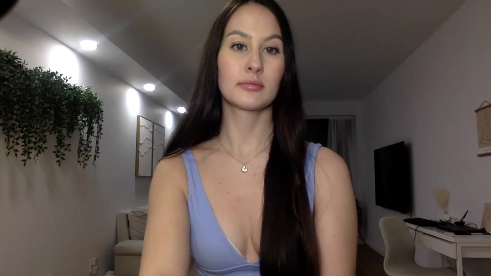 Gallery image thumbnail from LunaBanana's myfreecams stream on, 03/06/2023, 02:11 image 14 of 20
