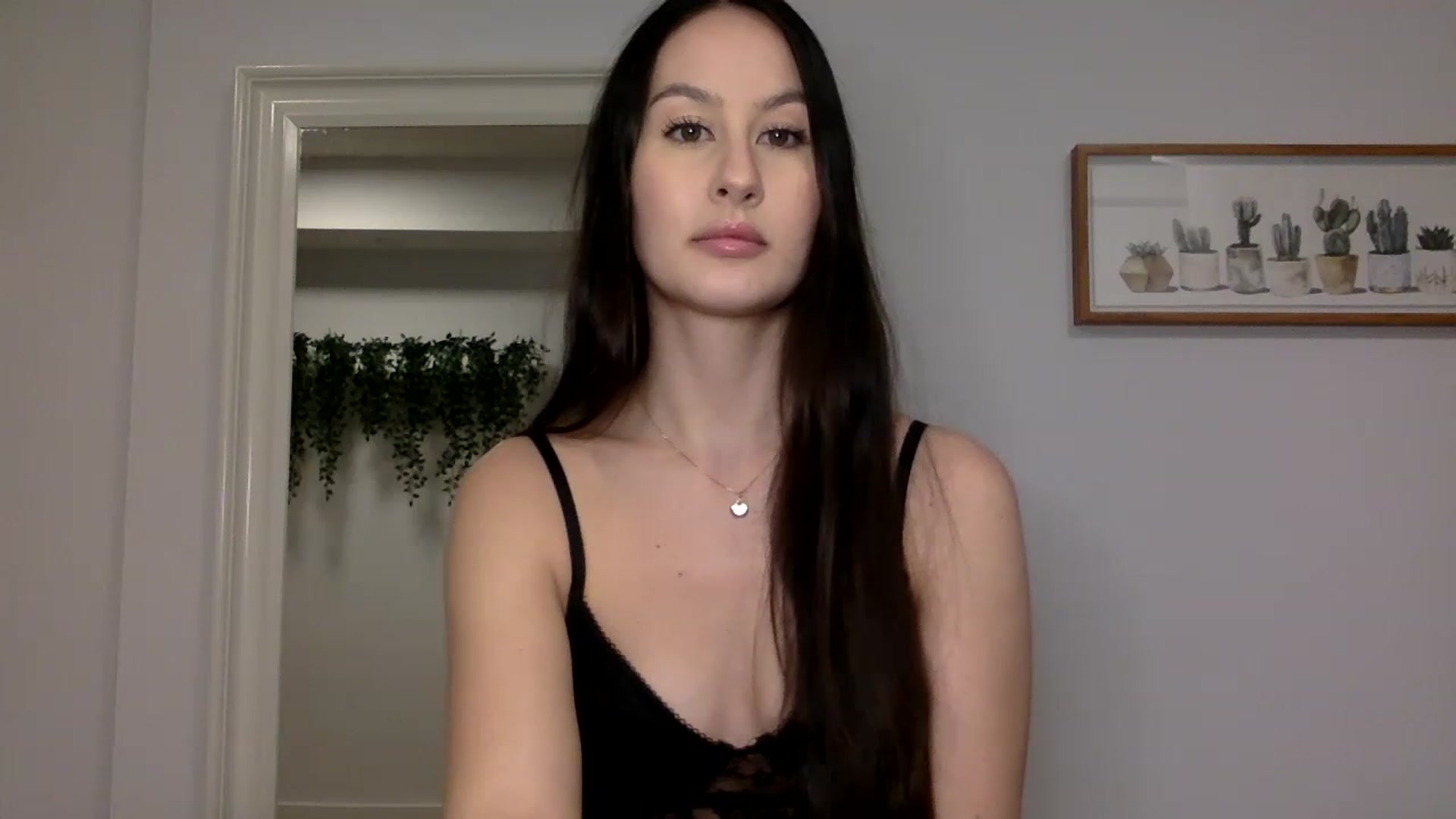 Gallery image thumbnail from LunaBanana's myfreecams stream on, 03/07/2023, 02:22 image 8 of 20
