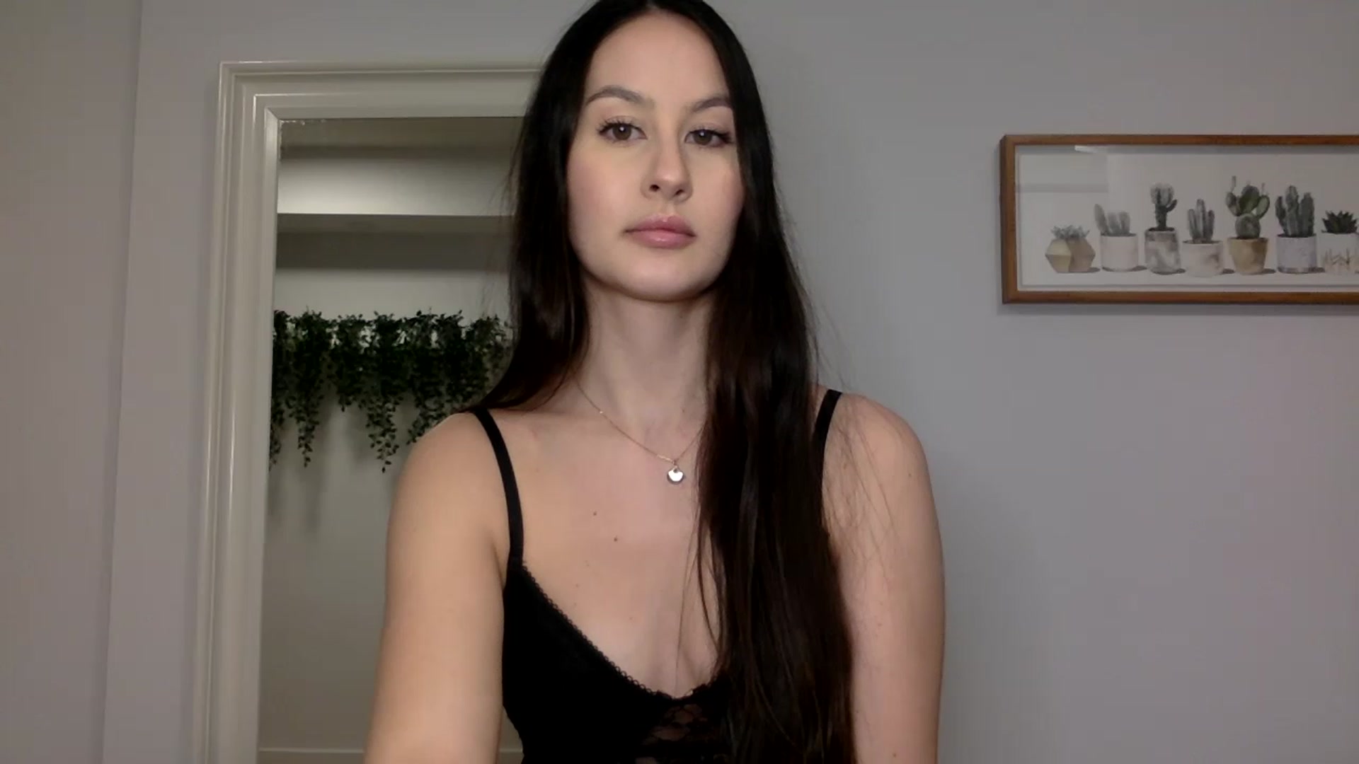 Gallery image thumbnail from LunaBanana's myfreecams stream on, 03/07/2023, 02:22 image 7 of 20