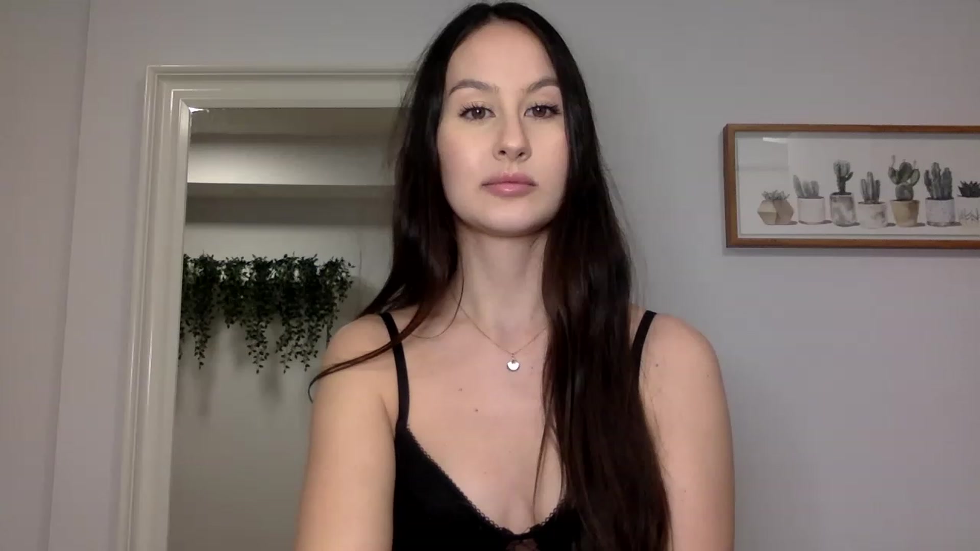 Gallery image thumbnail from LunaBanana's myfreecams stream on, 03/07/2023, 02:22 image 12 of 20