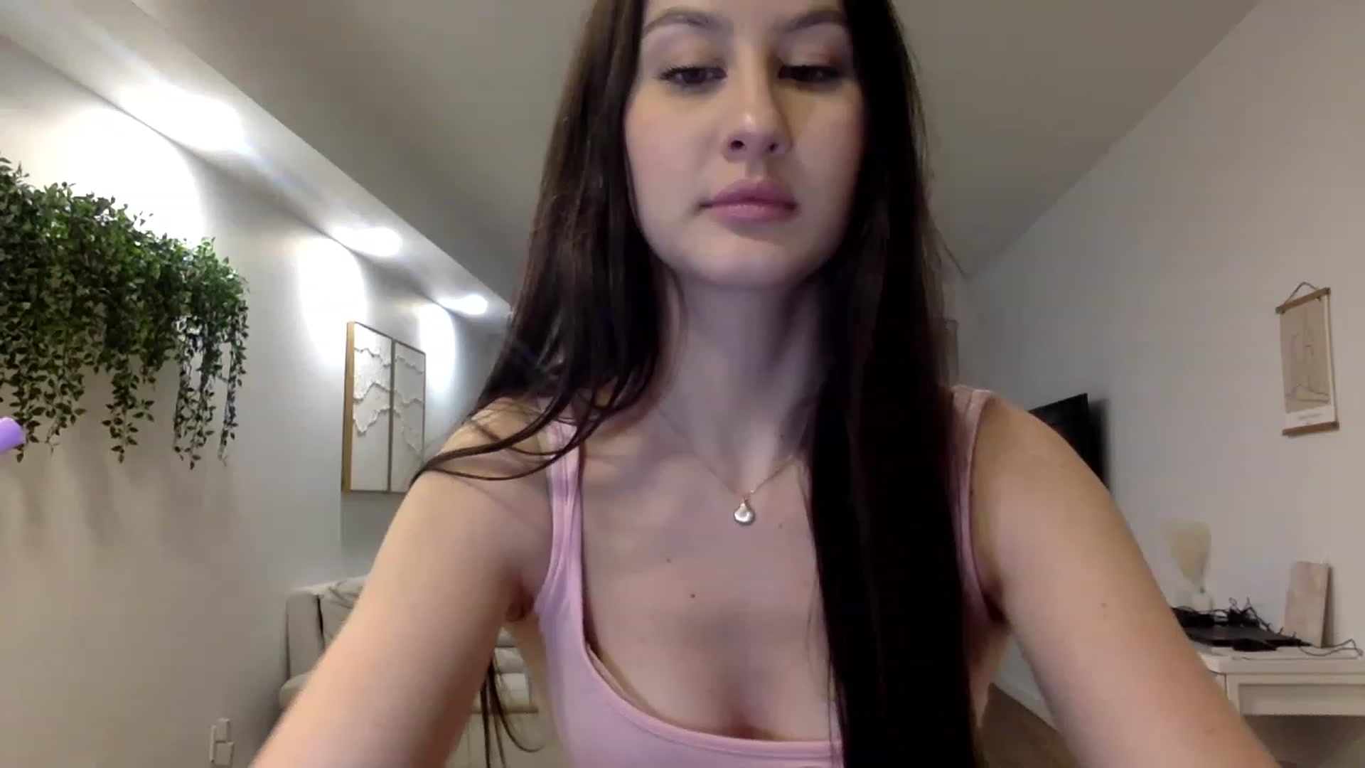 Gallery image thumbnail from LunaBanana's myfreecams stream on, 03/12/2023, 01:29 image 5 of 20