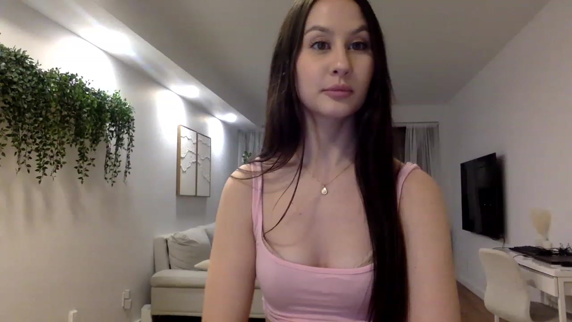 Gallery image thumbnail from LunaBanana's myfreecams stream on, 03/12/2023, 01:39 image 9 of 20