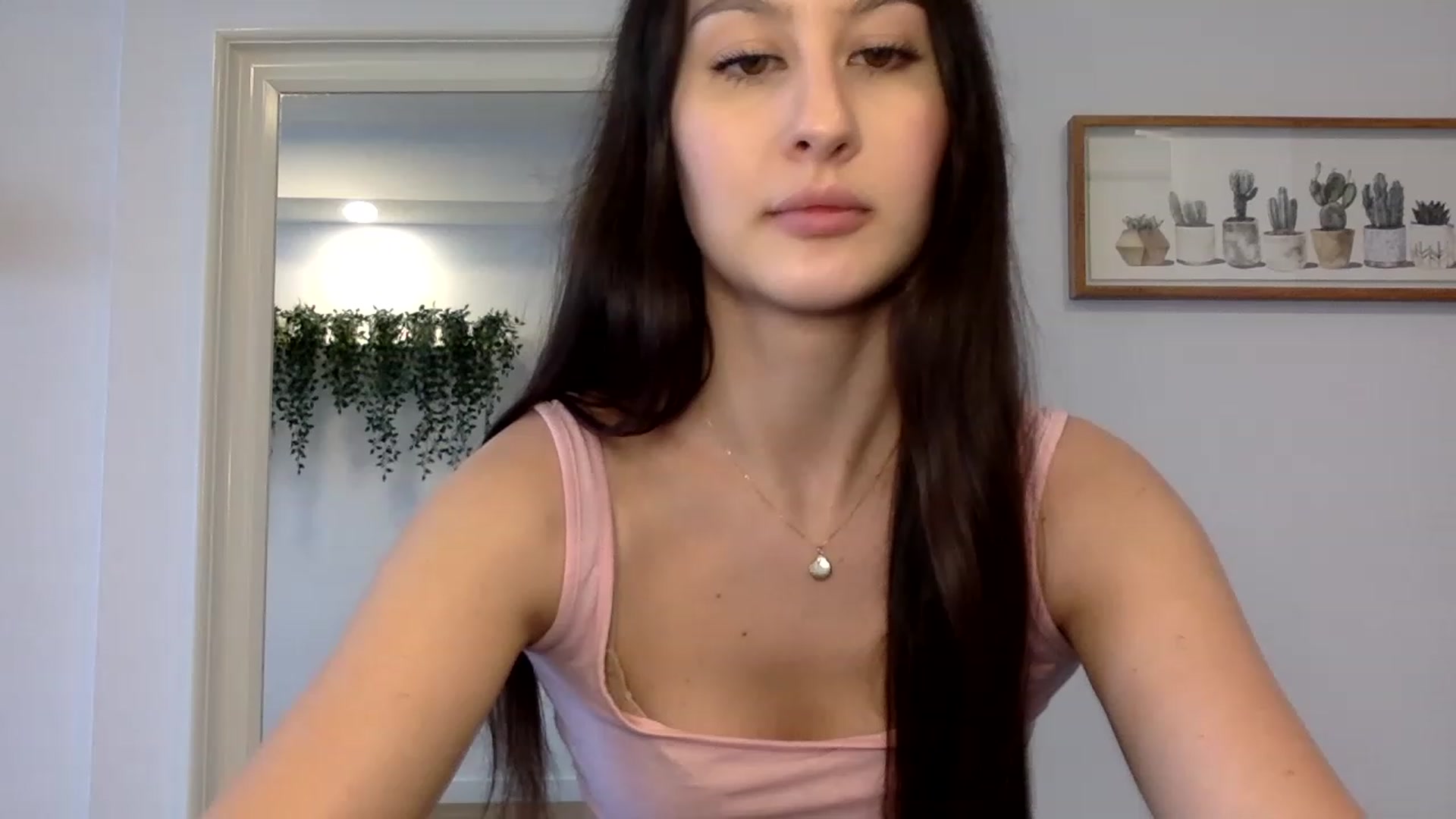 Gallery image thumbnail from LunaBanana's myfreecams stream on, 03/25/2023, 18:41 image 10 of 20