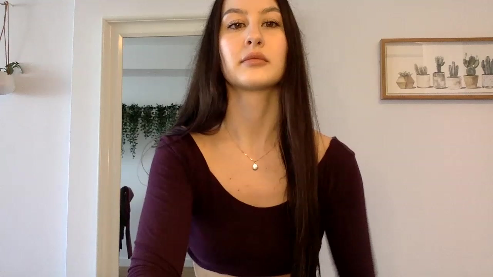 Gallery image thumbnail from LunaBanana's myfreecams stream on, 04/02/2023, 18:24 image 16 of 20
