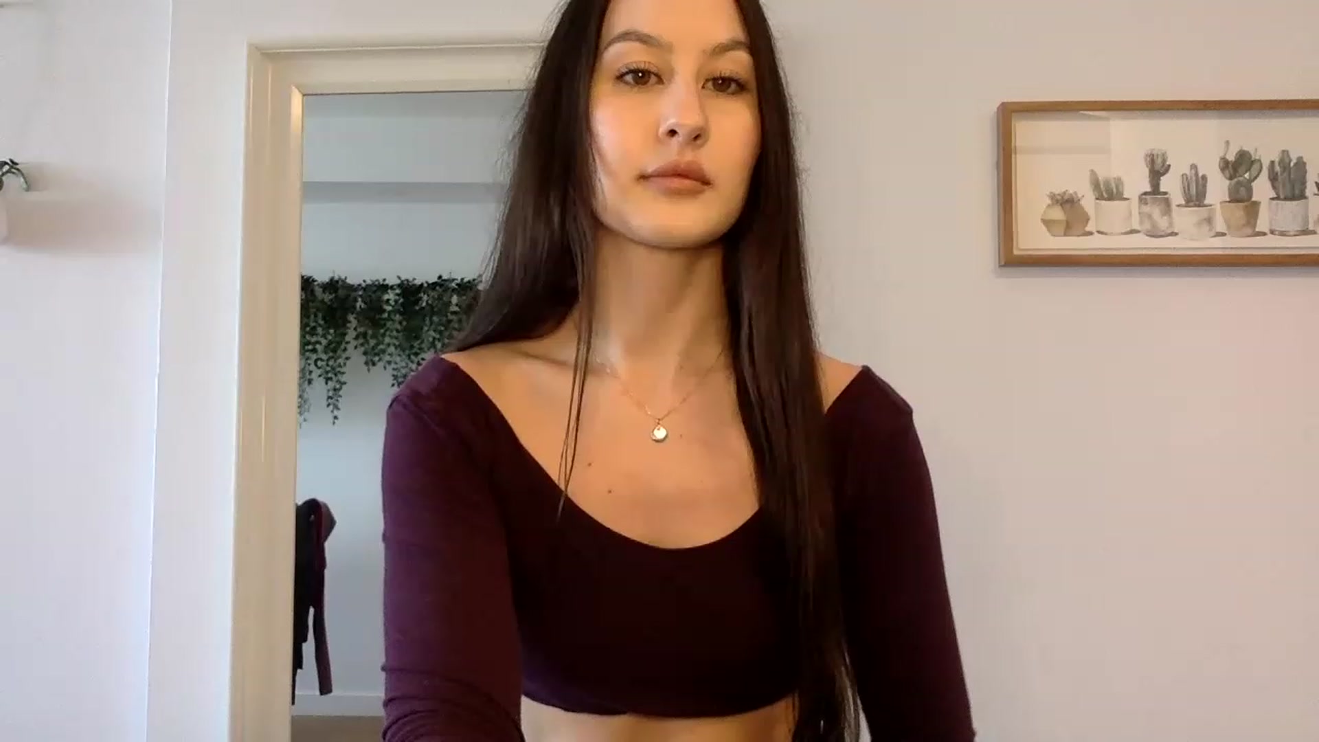 Gallery image thumbnail from LunaBanana's myfreecams stream on, 04/02/2023, 18:24 image 7 of 20