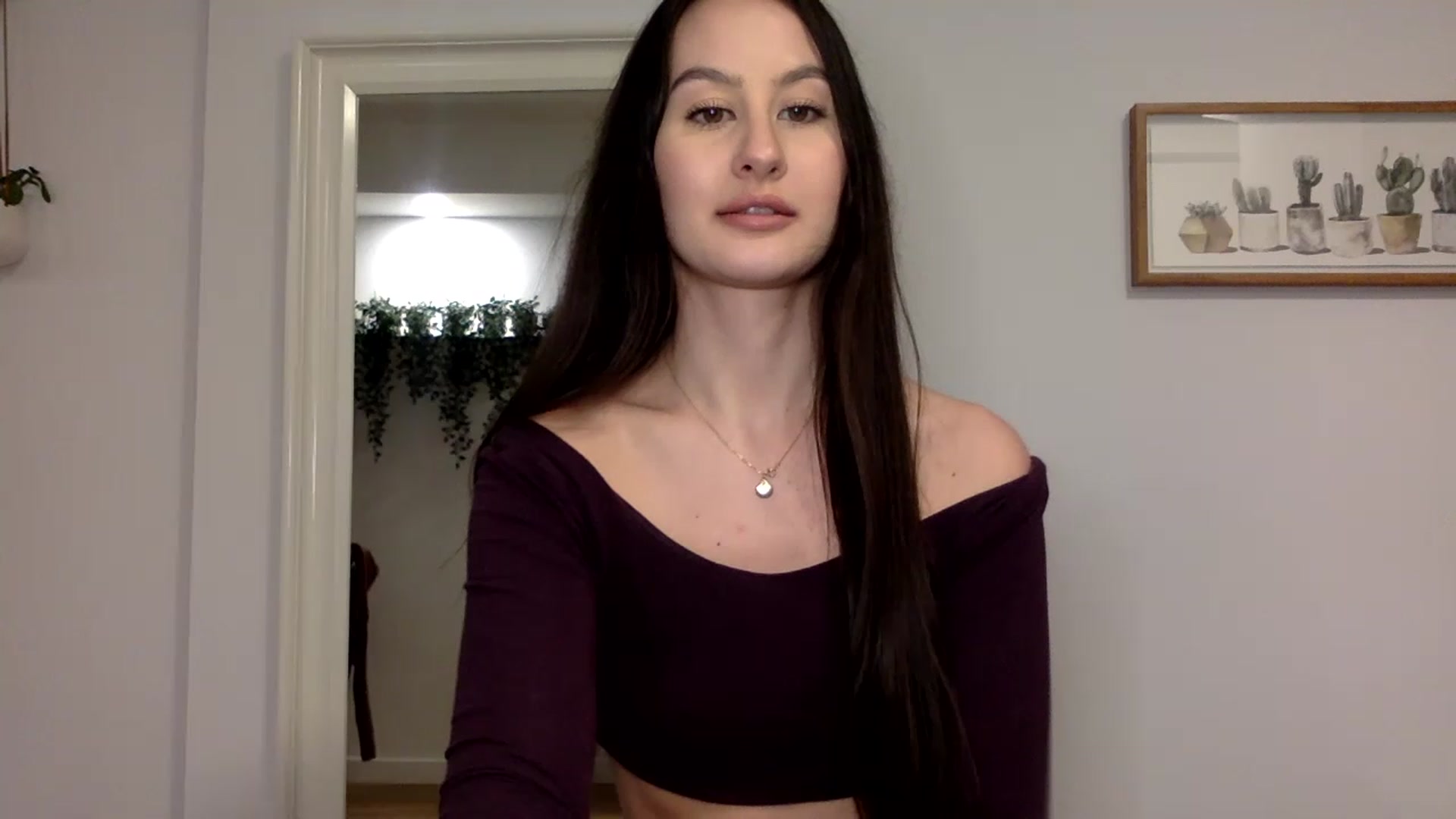 Gallery image thumbnail from LunaBanana's myfreecams stream on, 04/03/2023, 01:56 image 11 of 20