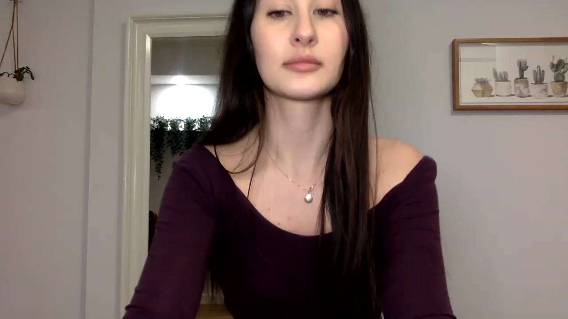 Gallery image thumbnail from LunaBanana's myfreecams stream on, 04/03/2023, 01:56 image 18 of 20