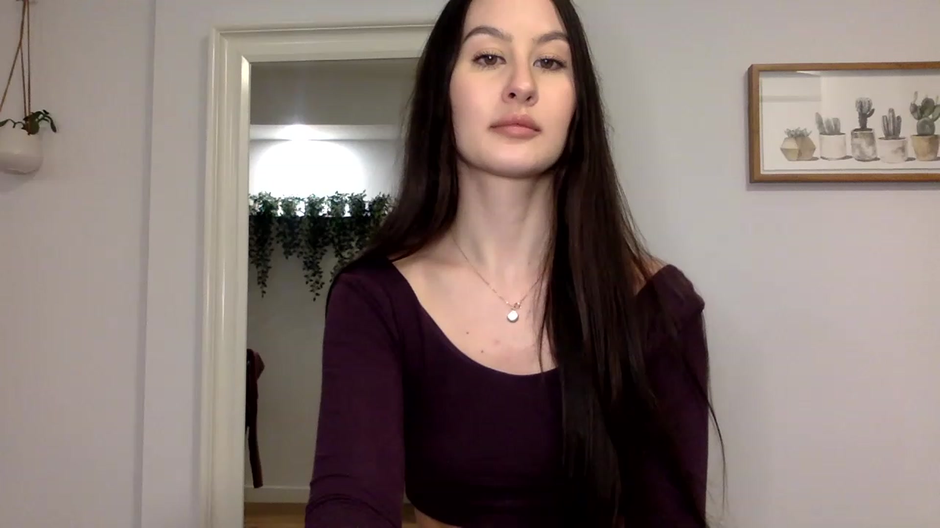 Gallery image thumbnail from LunaBanana's myfreecams stream on, 04/03/2023, 01:56 image 15 of 20