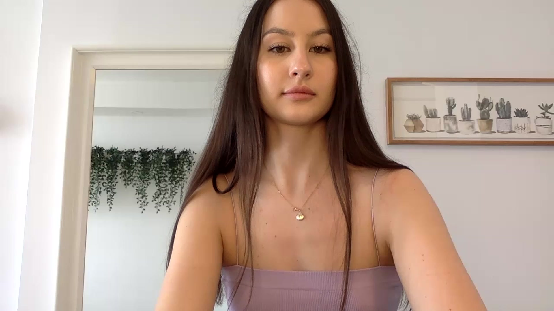 Gallery image thumbnail from LunaBanana's myfreecams stream on, 04/15/2023, 16:10 image 10 of 20