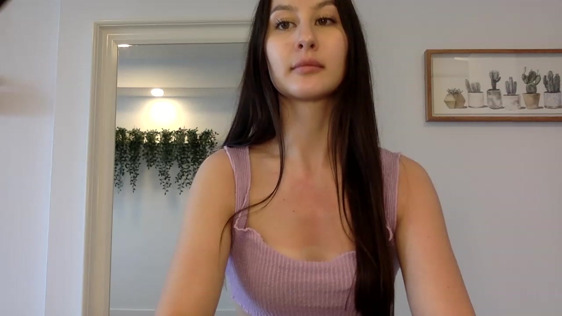 Gallery image thumbnail from LunaBanana's myfreecams stream on, 05/06/2023, 20:43 image 13 of 20