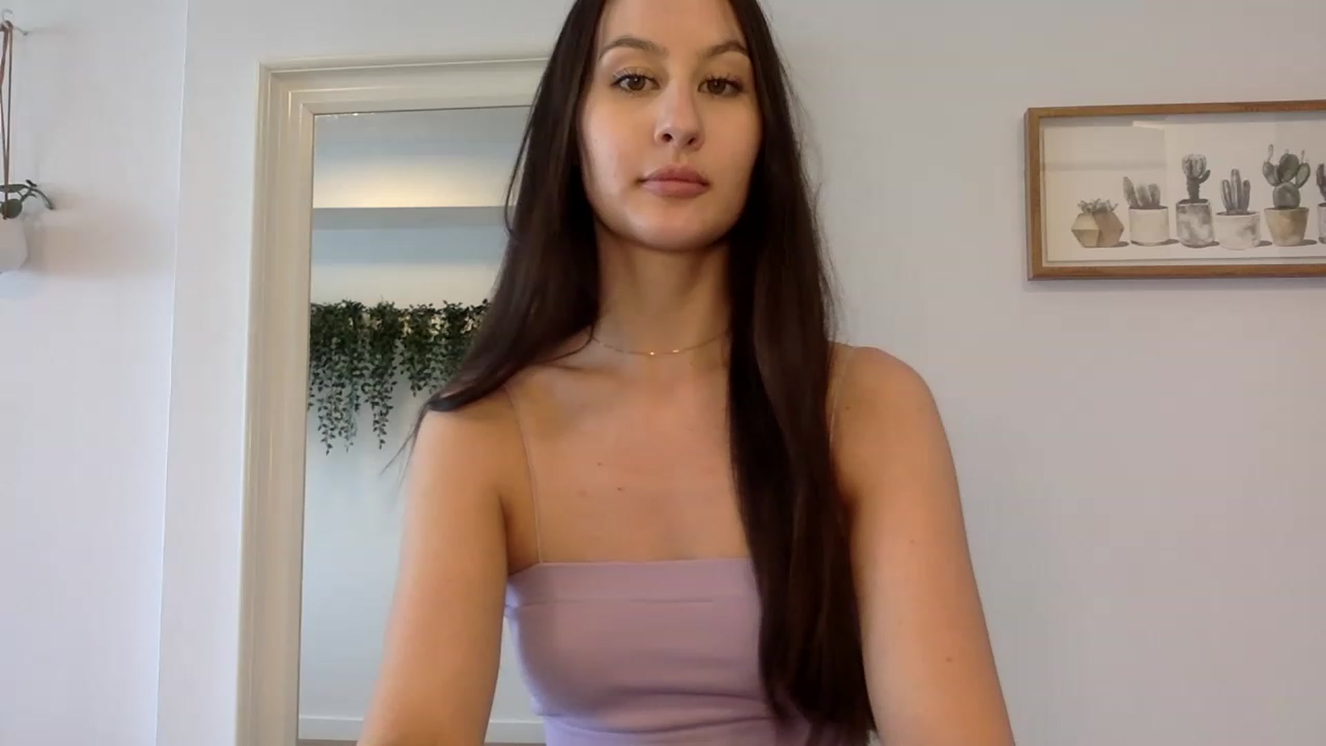 Gallery image thumbnail from LunaBanana's myfreecams stream on, 05/13/2023, 18:30 image 7 of 20