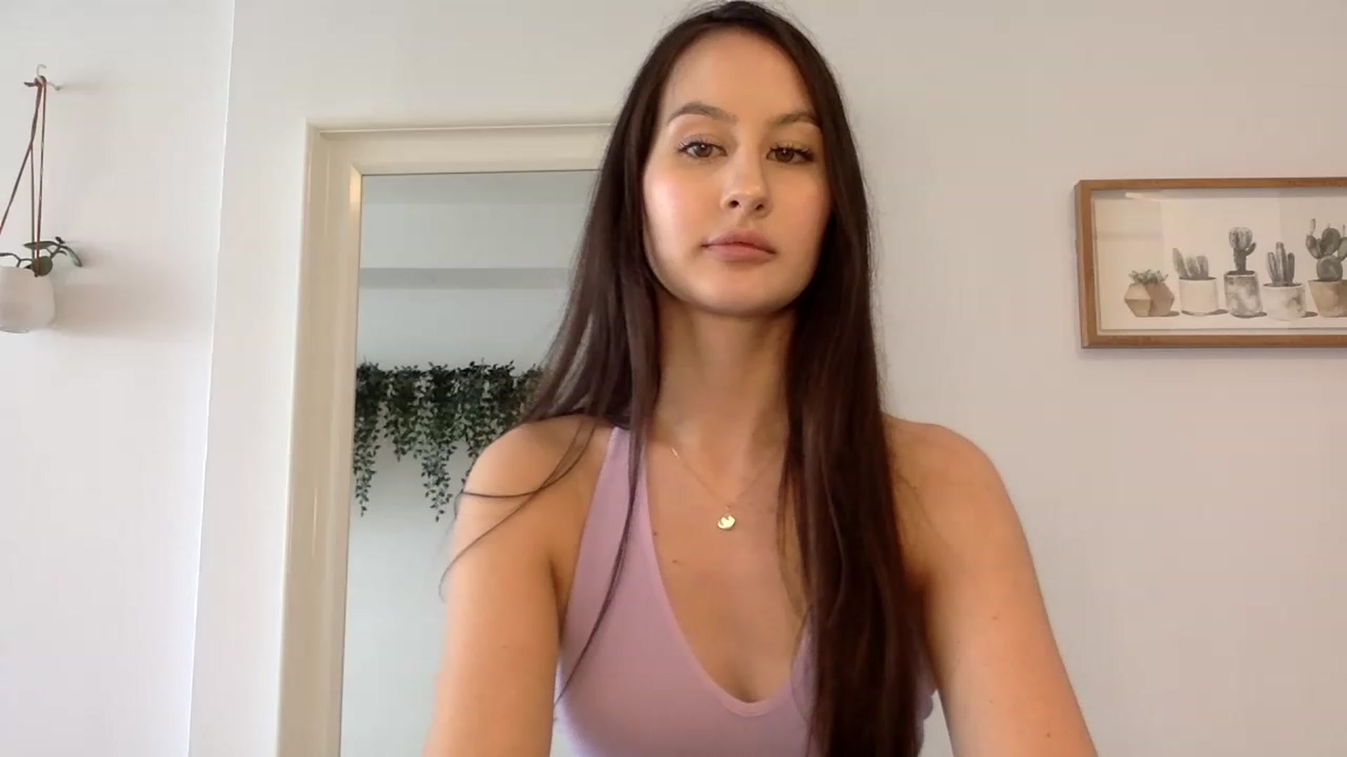 Gallery image thumbnail from LunaBanana's myfreecams stream on, 05/20/2023, 18:42 image 16 of 20