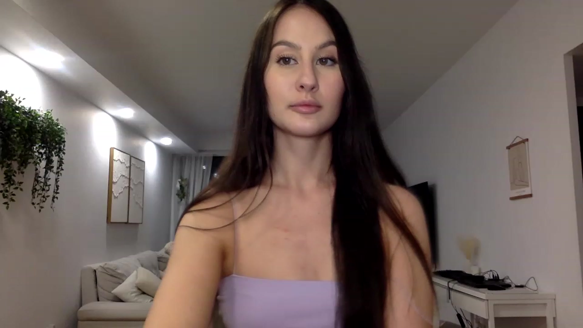 Gallery image thumbnail from LunaBanana's myfreecams stream on, 06/05/2023, 03:25 image 7 of 20