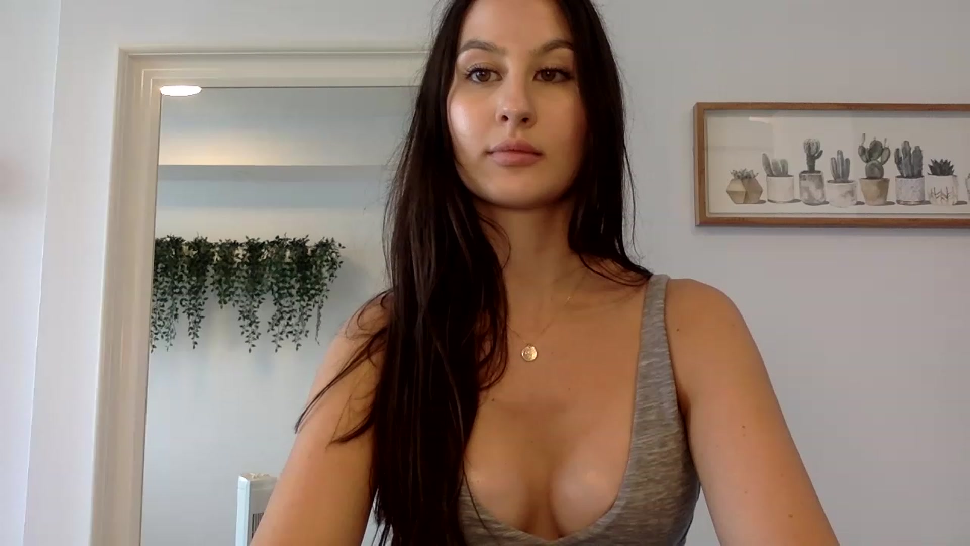 Gallery image thumbnail from LunaBanana's myfreecams stream on, 07/30/2023, 16:41 image 20 of 20