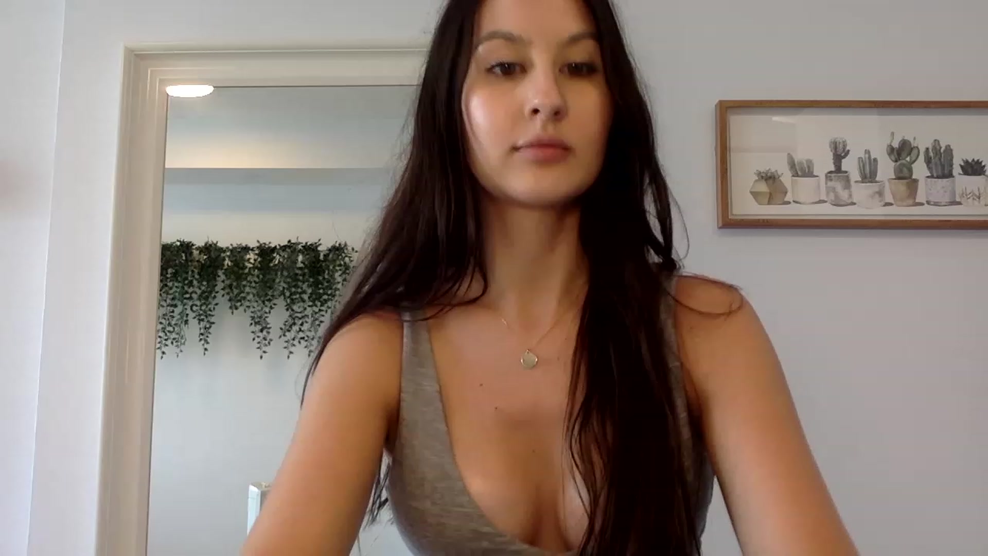 Gallery image thumbnail from LunaBanana's myfreecams stream on, 07/30/2023, 16:41 image 9 of 20