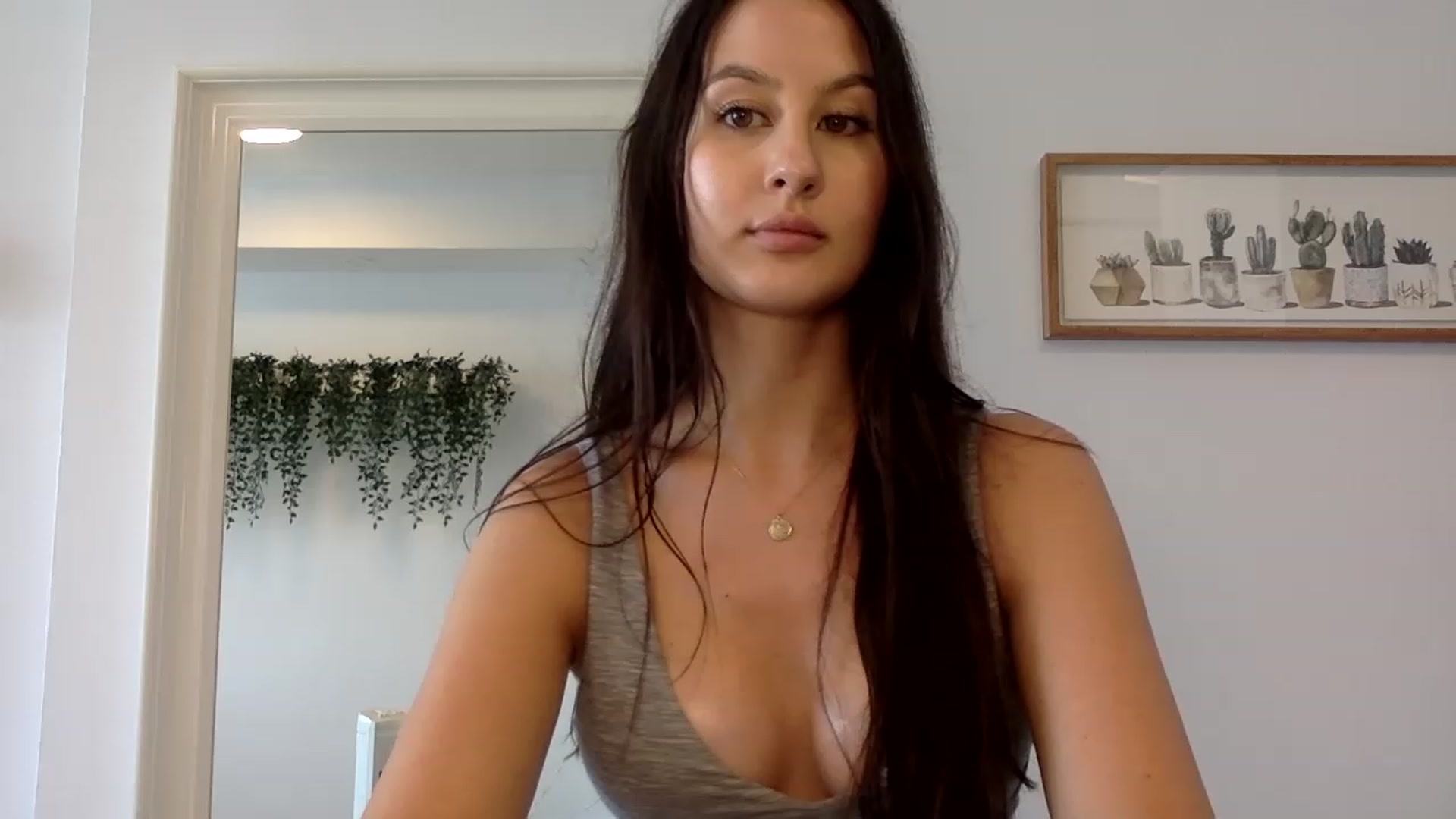 Gallery image thumbnail from LunaBanana's myfreecams stream on, 07/30/2023, 16:41 image 16 of 20