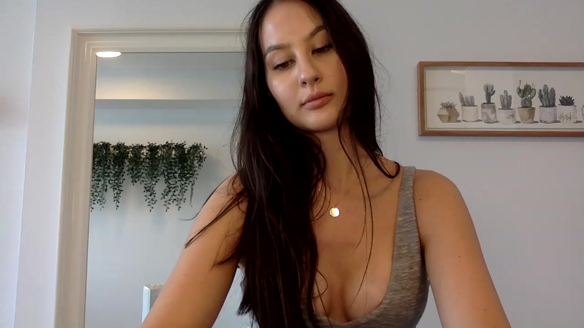 Gallery image thumbnail from LunaBanana's myfreecams stream on, 07/30/2023, 16:41 image 19 of 20