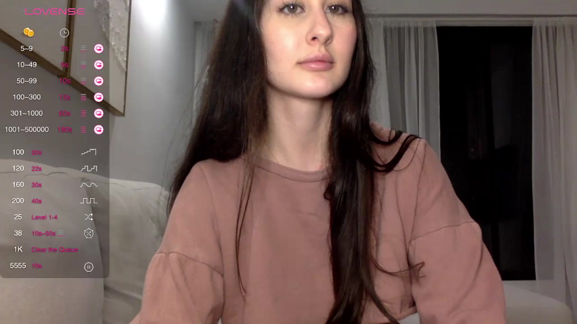 Gallery image thumbnail from LunaBanana's myfreecams stream on, 10/16/2023, 03:19 image 17 of 20
