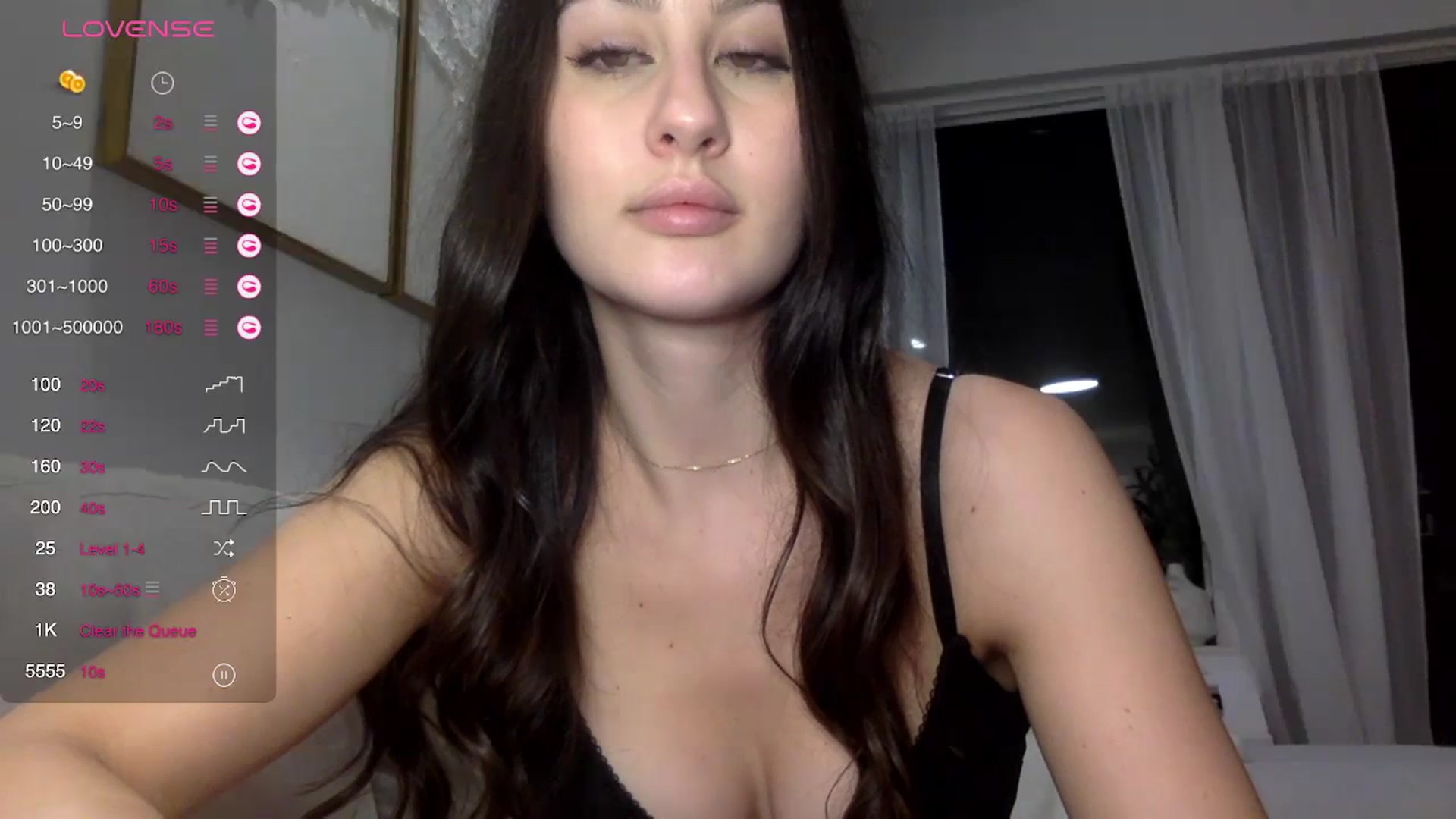 Gallery image thumbnail from LunaBanana's myfreecams stream on, 10/29/2023, 05:17 image 14 of 20