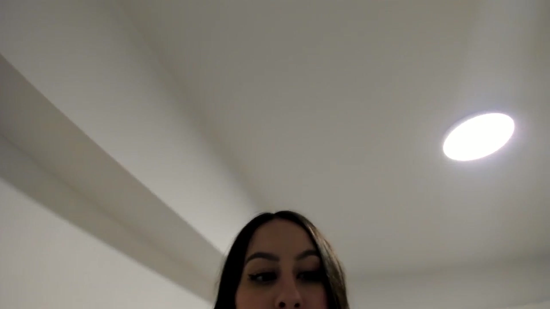 Gallery image thumbnail from LunaBanana's myfreecams stream on, 12/11/2023, 04:59 image 2 of 20