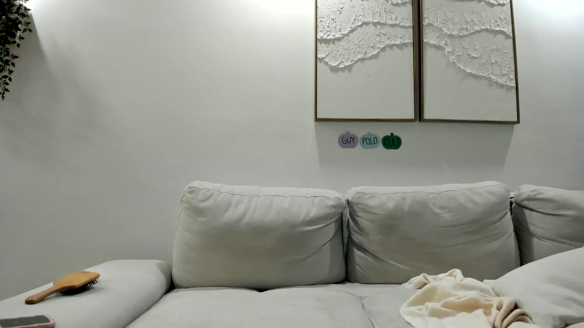 Gallery image thumbnail from LunaBanana's myfreecams stream on, 10/24/2024, 05:05 image 19 of 20