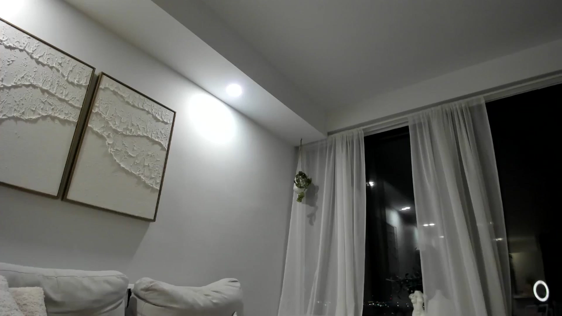 Gallery image thumbnail from LunaBanana's myfreecams stream on, 11/07/2024, 08:46 image 1 of 20