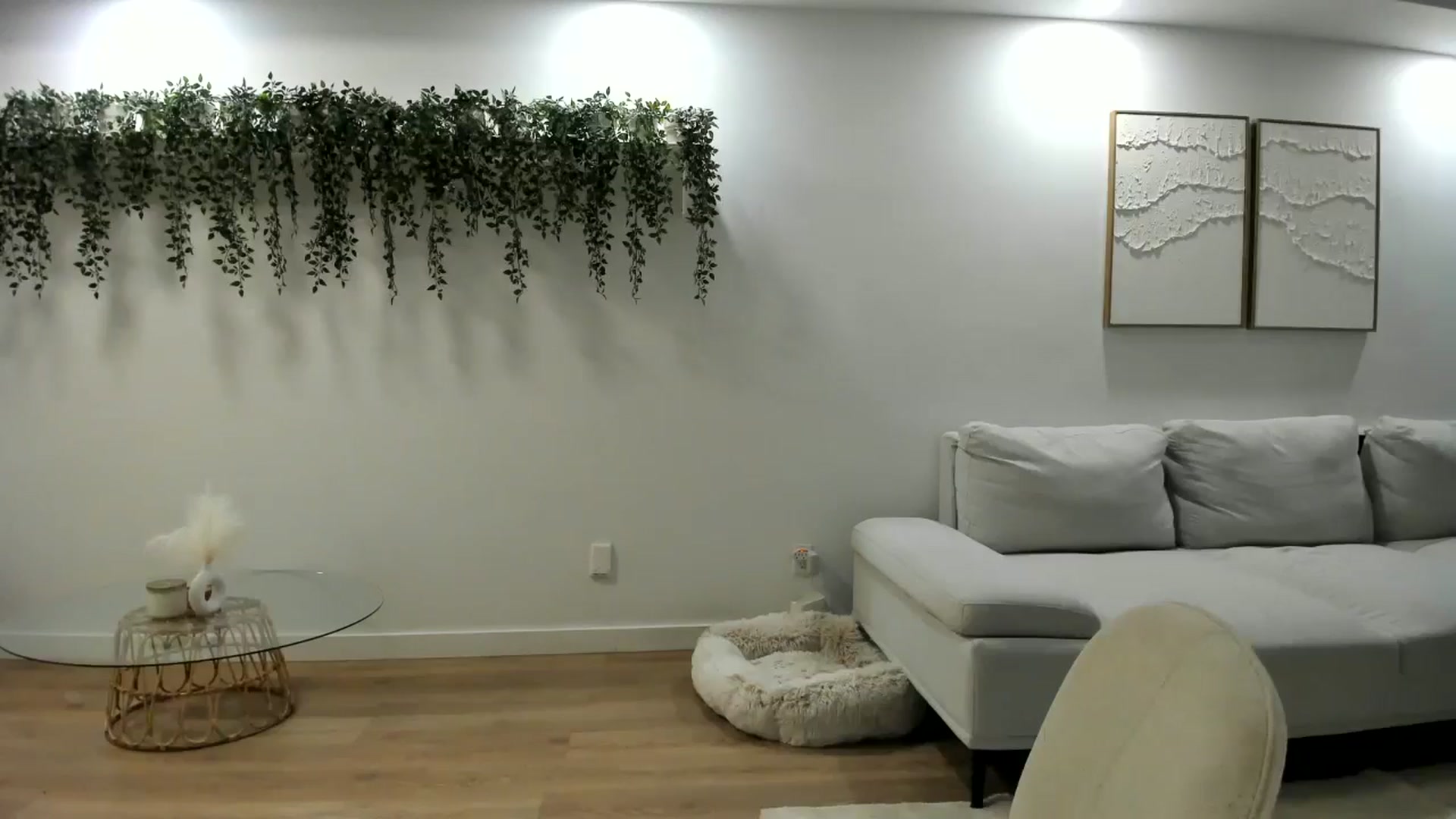 Gallery image thumbnail from LunaBanana's myfreecams stream on, 11/22/2024, 07:34 image 9 of 20
