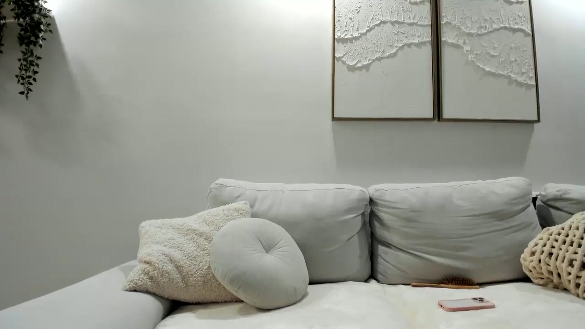 Gallery image thumbnail from LunaBanana's myfreecams stream on, 02/14/2025, 05:04 image 11 of 20