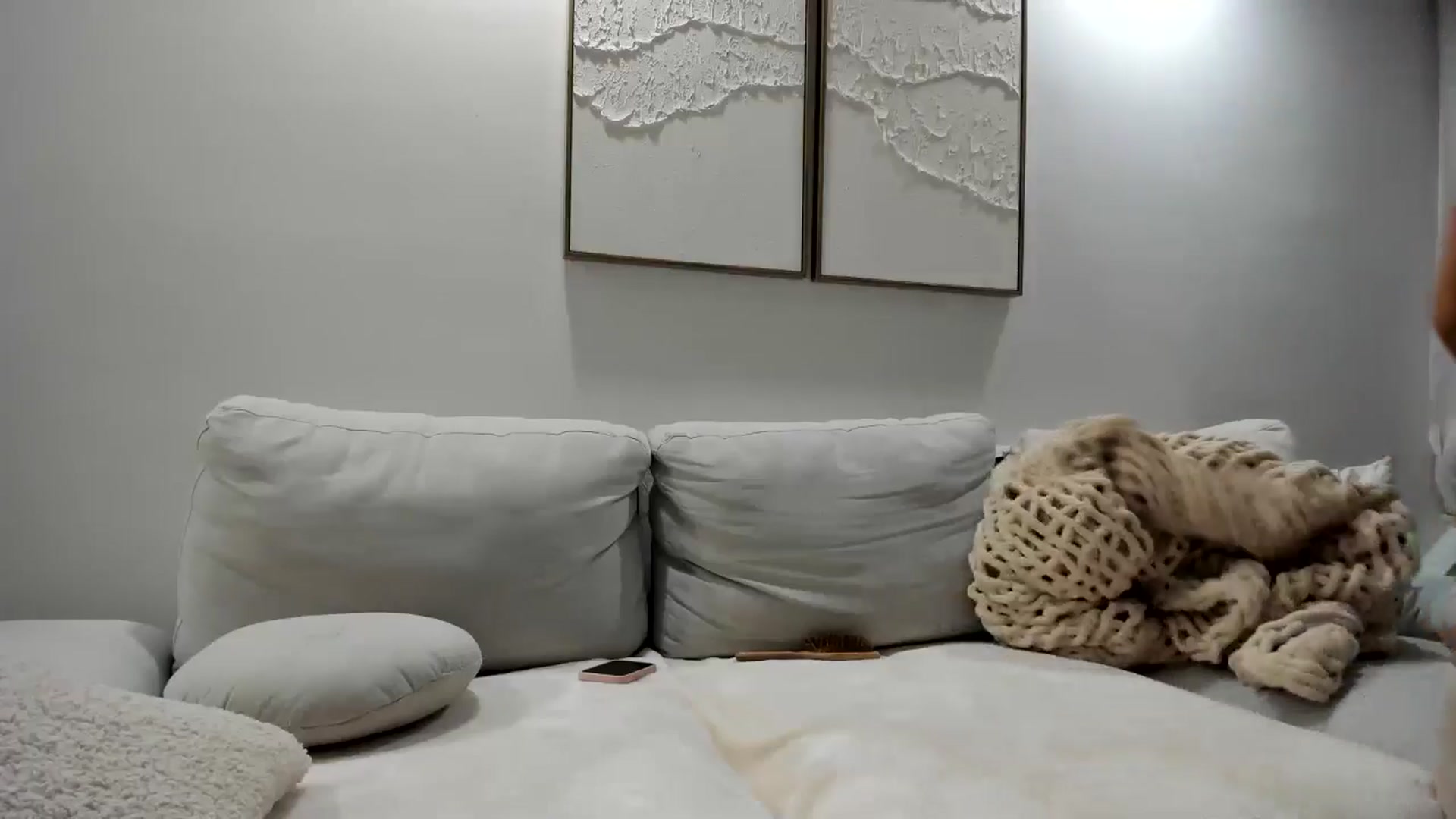 Gallery image thumbnail from LunaBanana's myfreecams stream on, 02/14/2025, 05:04 image 8 of 20