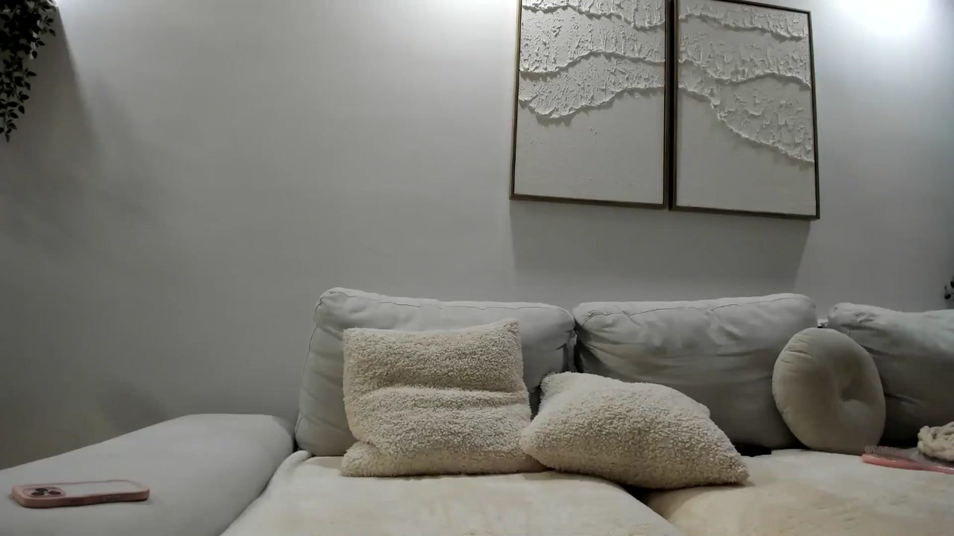 Gallery image thumbnail from LunaBanana's myfreecams stream on, 08/16/2025, 04:03 image 20 of 20