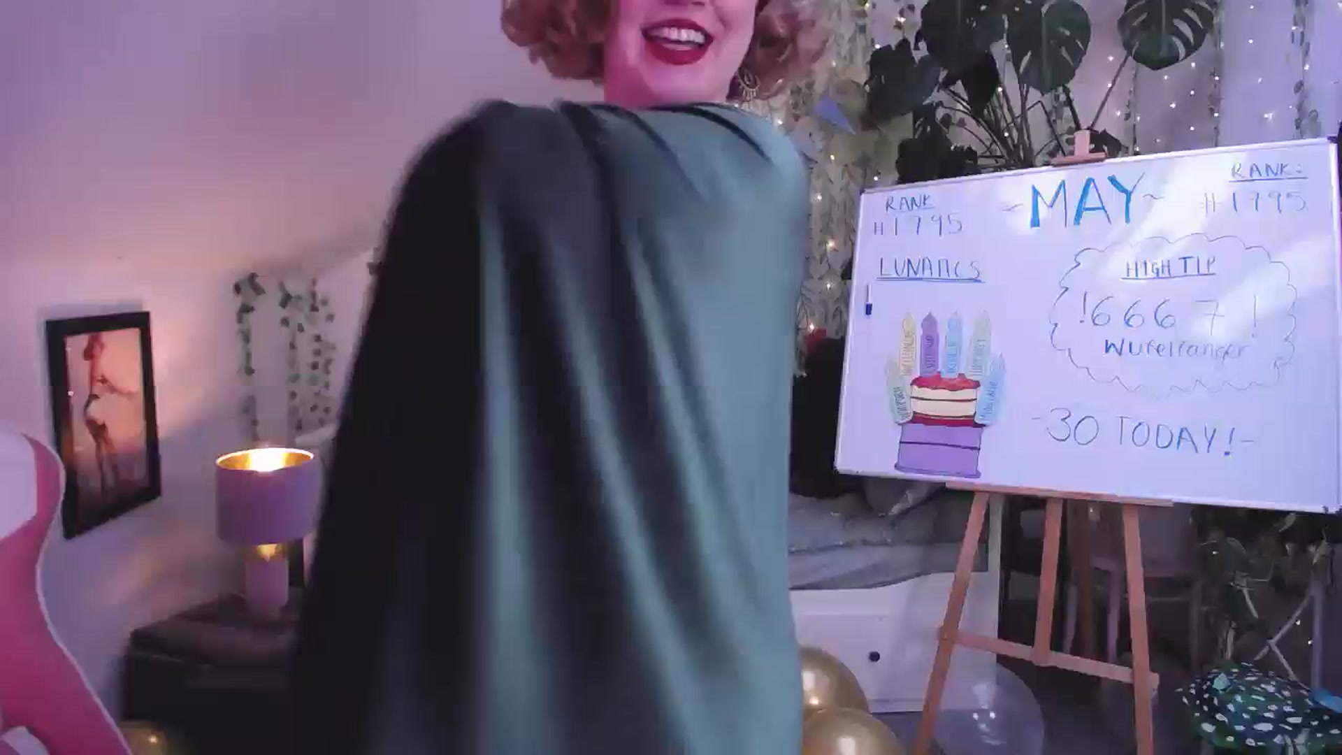 Gallery image thumbnail from LunaBirthday's myfreecams stream on, 05/28/2025, 19:36 image 1 of 20