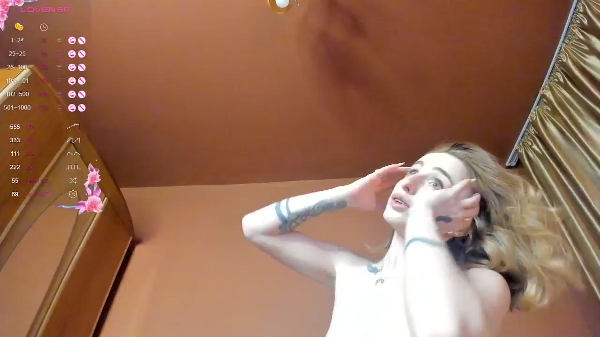 Gallery image thumbnail from LunaBlossom's myfreecams stream on, 12/05/2024, 06:15 image 14 of 20
