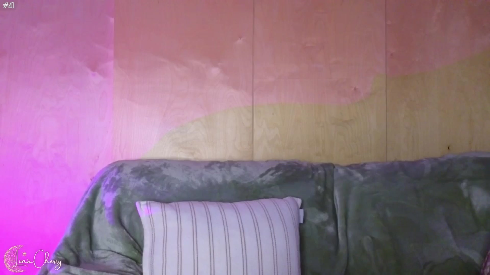 Gallery image thumbnail from LunaCherry's myfreecams stream on, 06/11/2024, 09:46 image 7 of 20