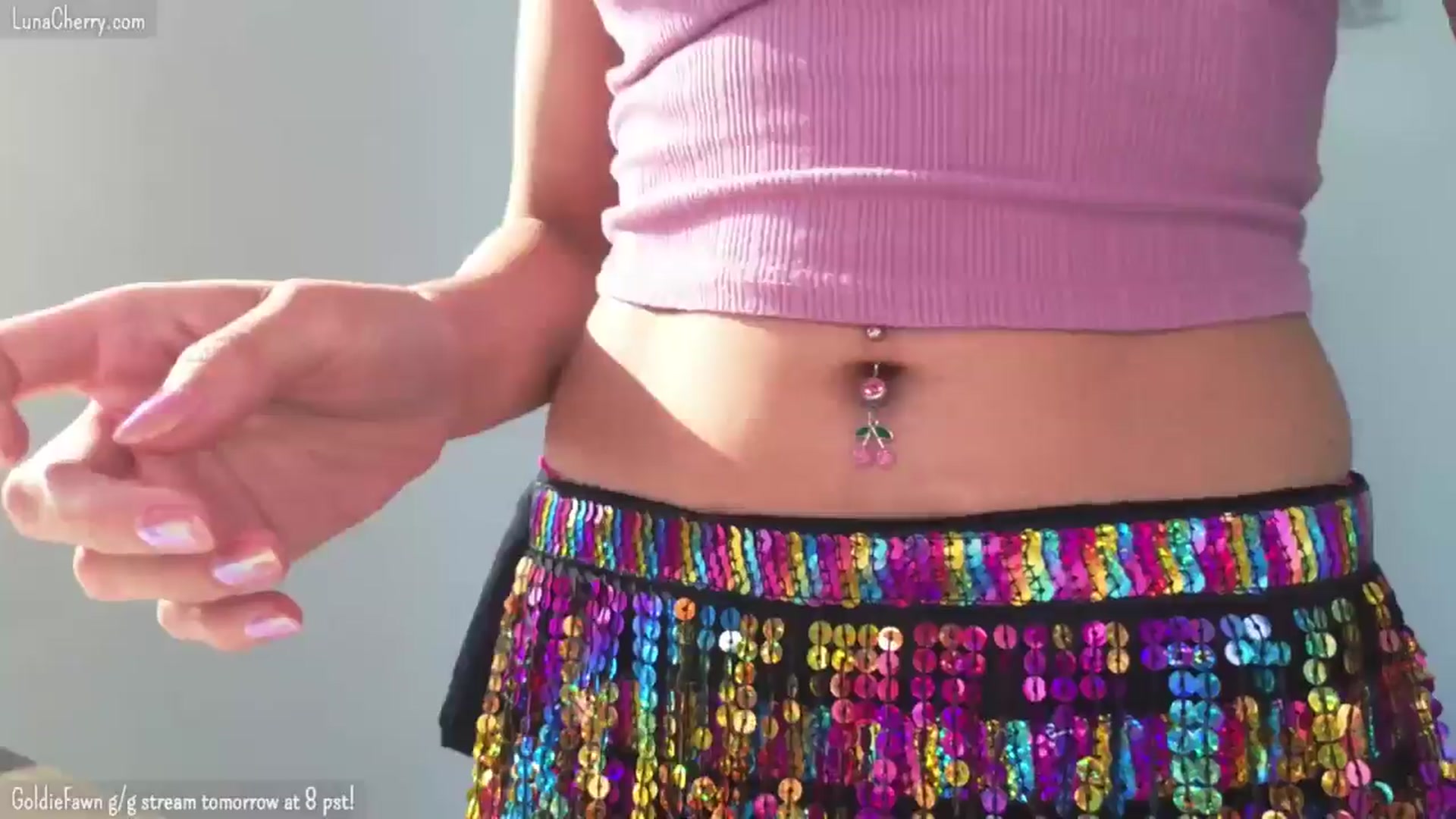 Gallery image thumbnail from LunaCherry's myfreecams stream on, 08/15/2024, 01:08 image 12 of 20