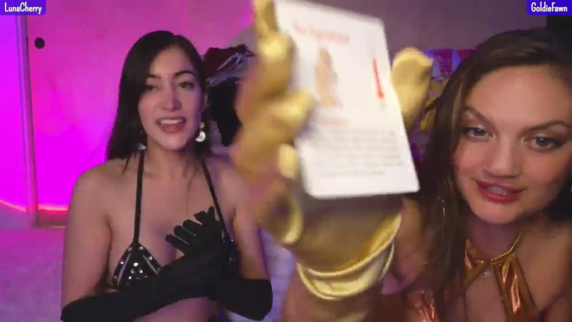 Gallery image thumbnail from LunaCherry's myfreecams stream on, 08/16/2024, 05:02 image 4 of 20