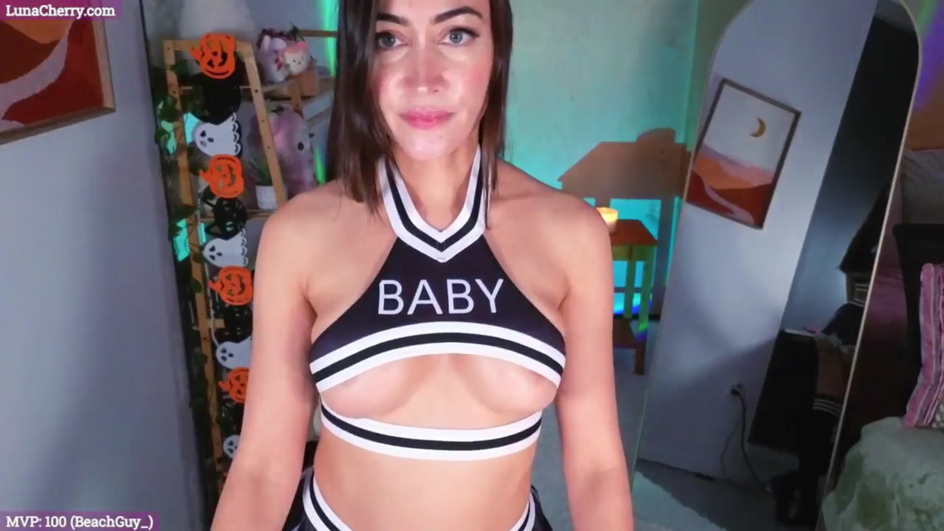 Gallery image thumbnail from LunaCherry's myfreecams stream on, 10/20/2024, 03:48 image 20 of 20
