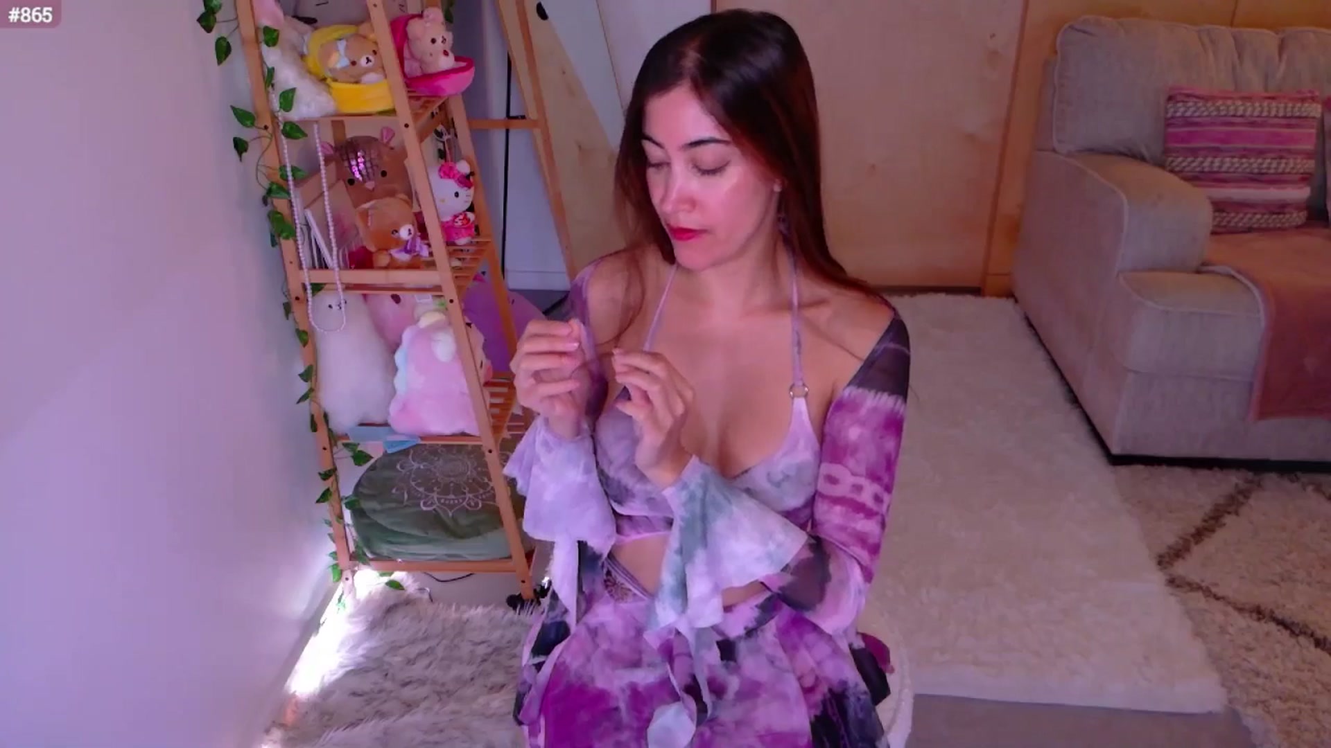 Gallery image thumbnail from LunaCherry's myfreecams stream on, 08/04/2025, 05:38 image 18 of 20