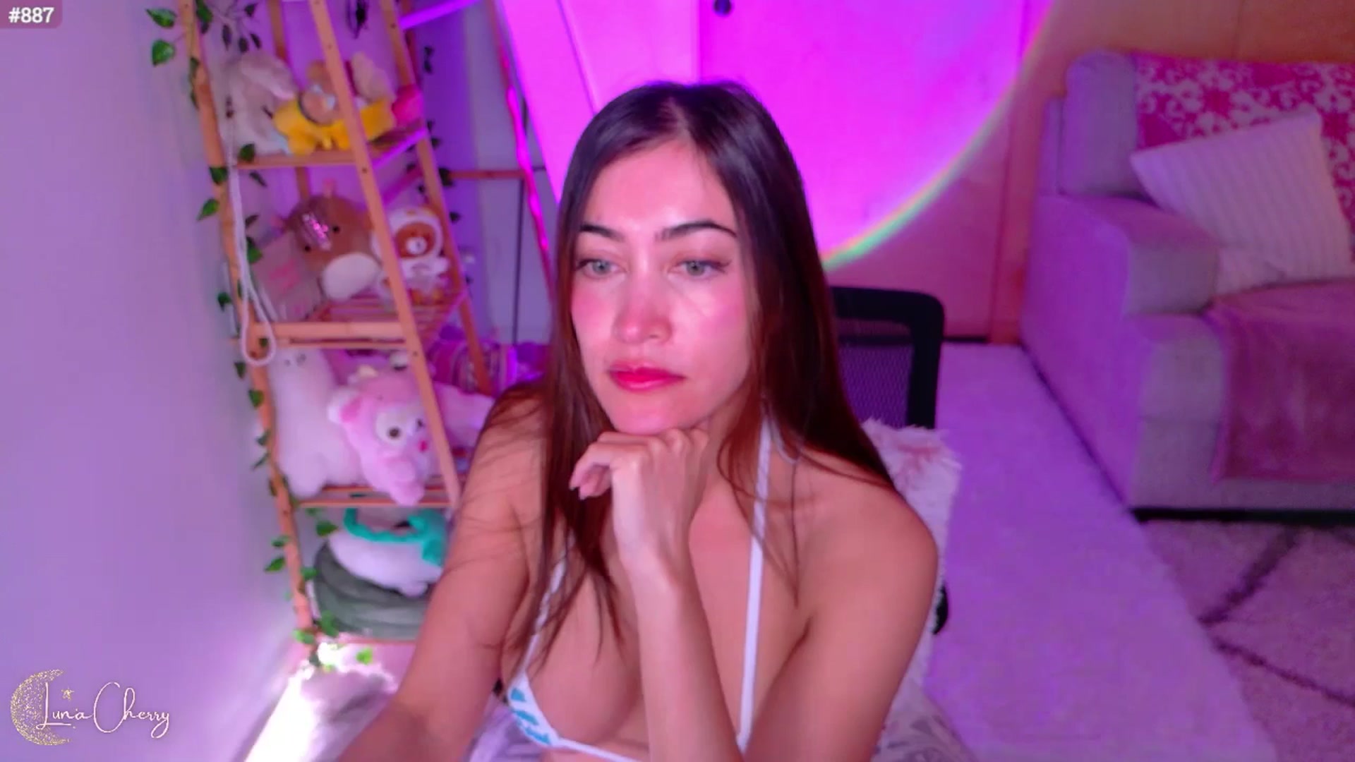 Gallery image thumbnail from LunaCherry's myfreecams stream on, 11/15/2025, 04:29 image 19 of 20