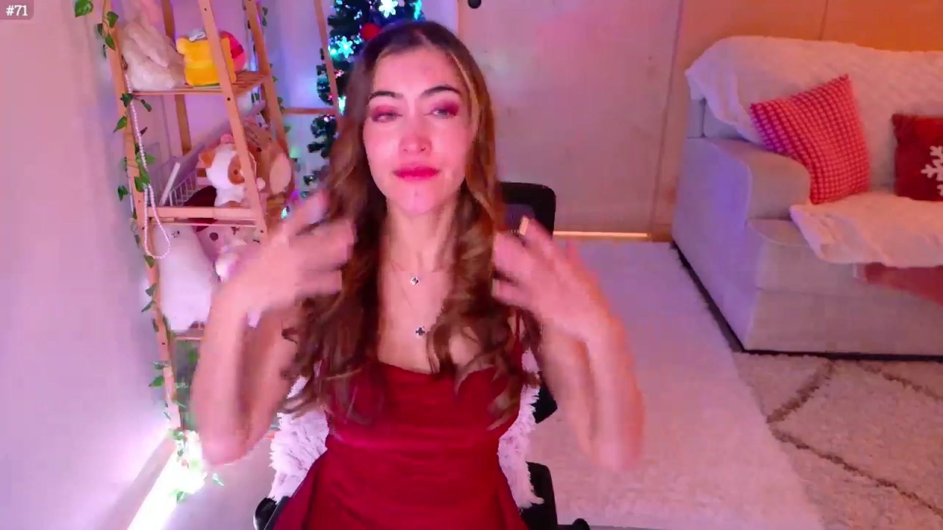 Gallery image thumbnail from LunaCherry's myfreecams stream on, 01/01/2026, 10:05 image 5 of 20