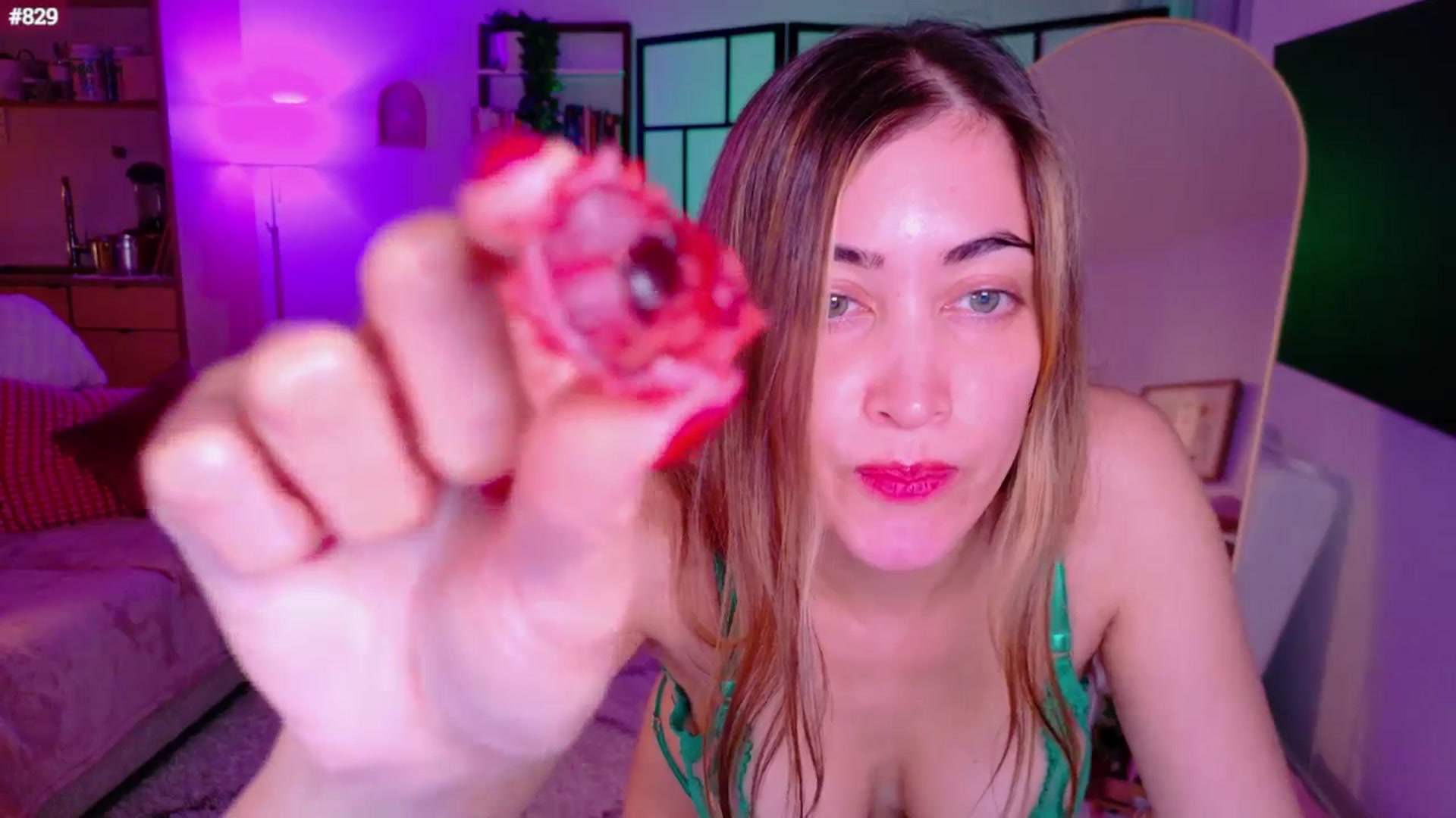 Gallery image thumbnail from LunaCherry's myfreecams stream on, 03/20/2026, 04:06 image 8 of 20