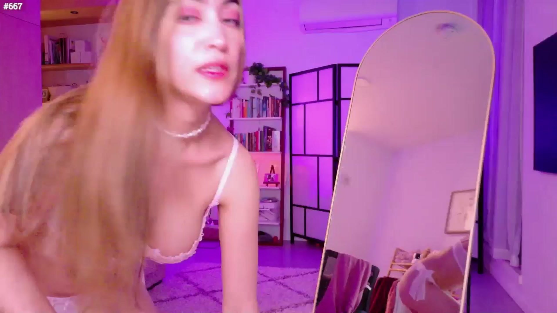Gallery image thumbnail from LunaCherry's myfreecams stream on, 04/18/2026, 05:08 image 12 of 20