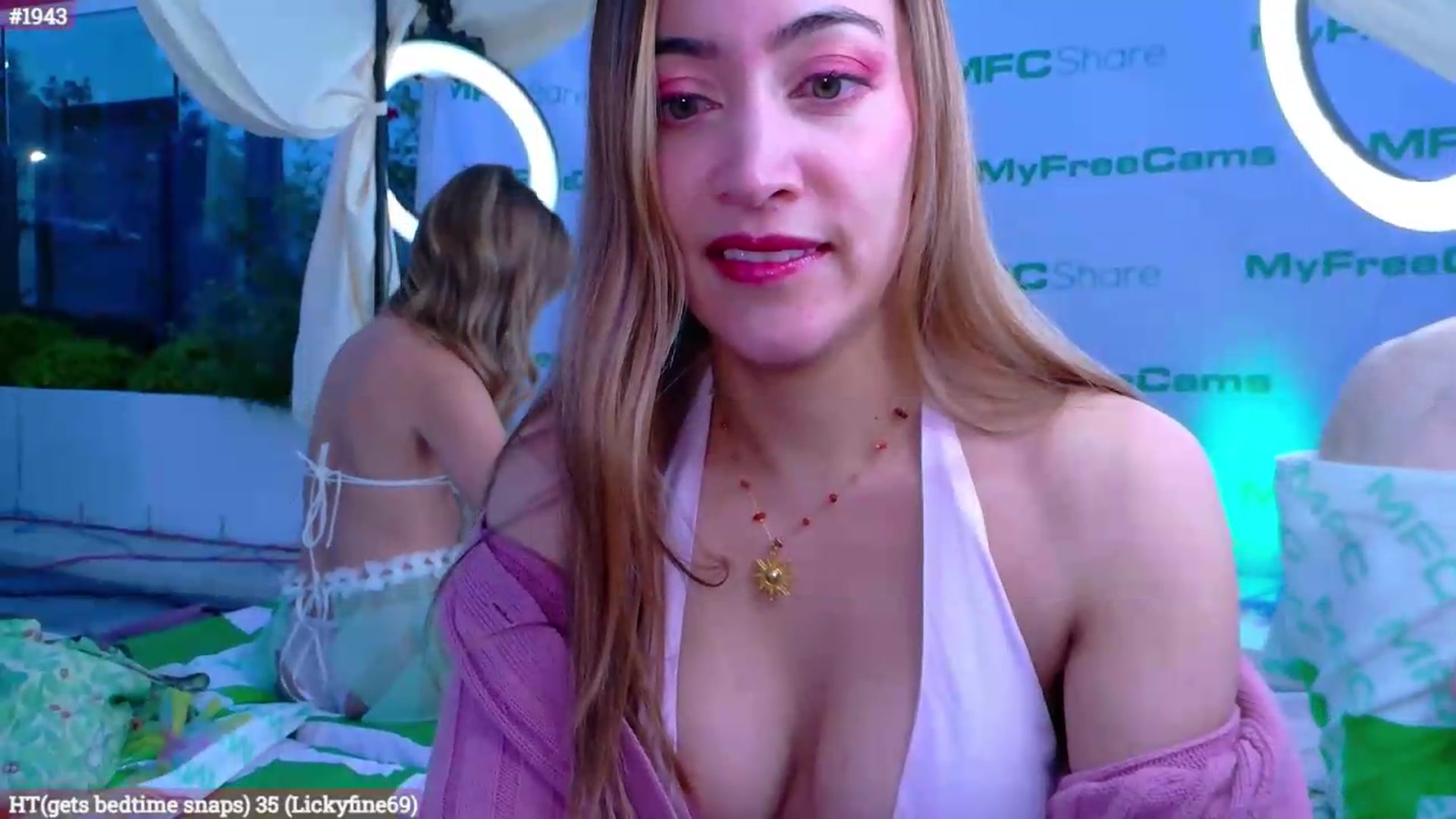 Gallery image thumbnail from LunaCherry's myfreecams stream on, 05/20/2026, 02:48 image 15 of 20