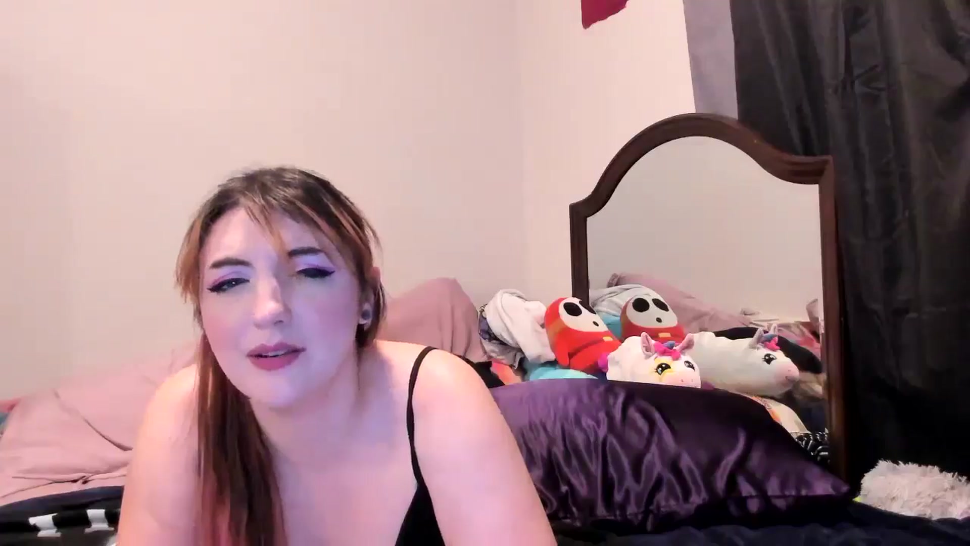 Gallery image thumbnail from LunaFlowers's myfreecams stream on, 01/02/2025, 09:10 image 16 of 20